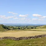The Cow Byre Feriehus Kirkby Stephen